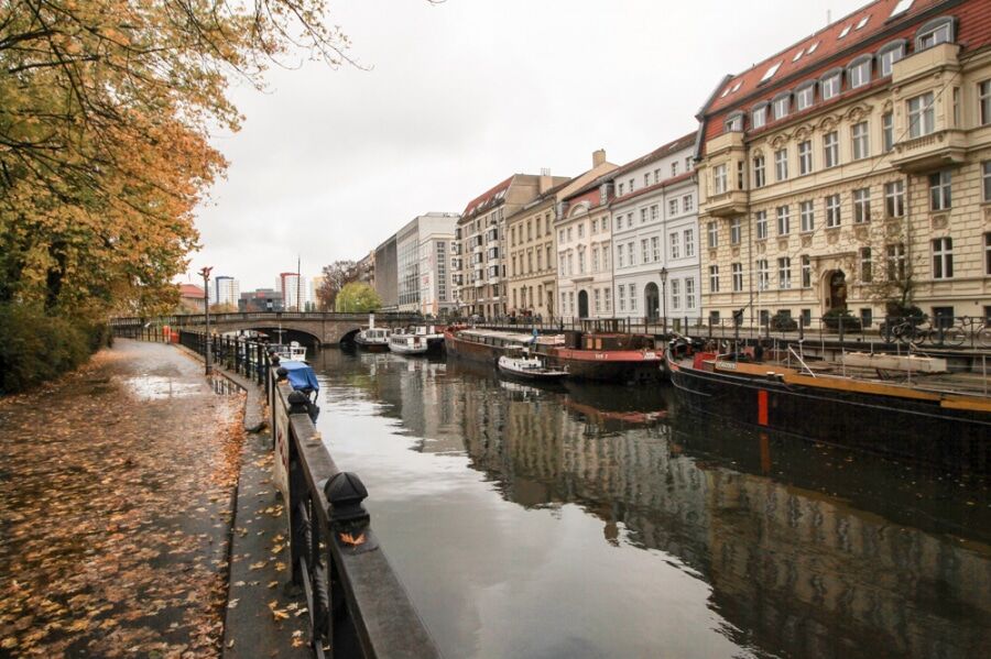 Bezugsfreie 3-Zi-Wohnung mit Einbauküche, nahe Jannowitzbrücke - Bild