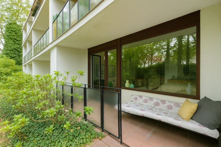 Bright studio with terrace and direct garden access in the heart of Wilmersdorf - Bild