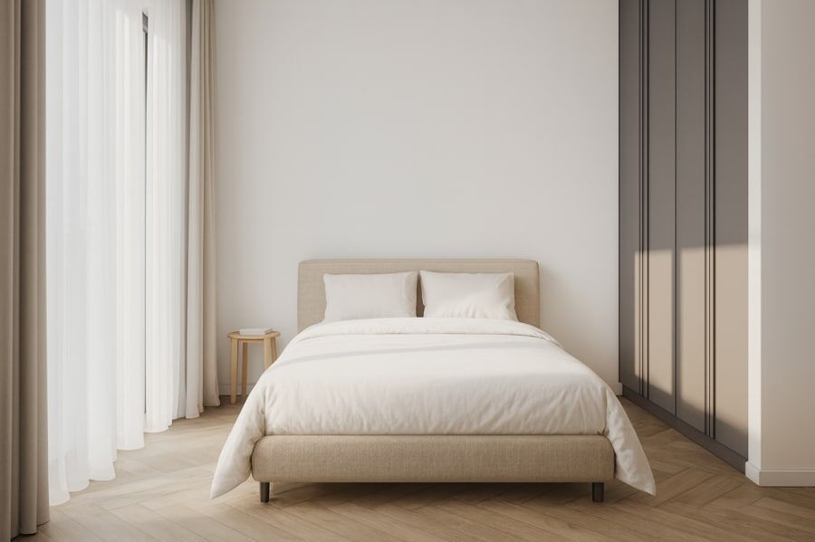 Riverside Living by Kiehlufer: Vacant 2-Room Apartment with Balcony - Bild