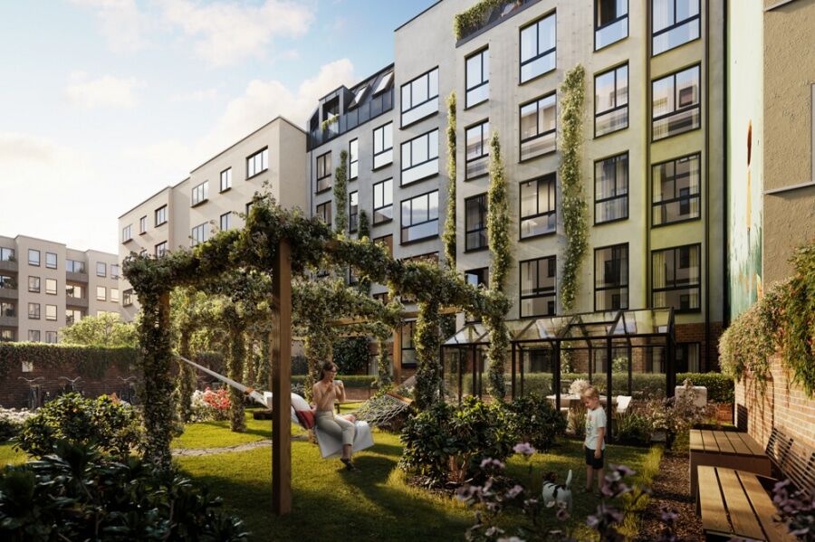 Riverside Living by Kiehlufer: Vacant 2-Room Apartment with Balcony - Bild