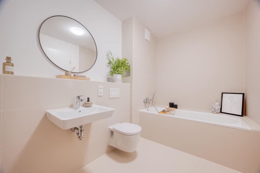 Brand-New 3-Room Luxury Apartment with Spacious Terrace in Prime Location - Bild