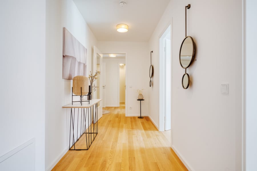 Brand-New 3-Room Luxury Apartment with Spacious Terrace in Prime Location - Bild
