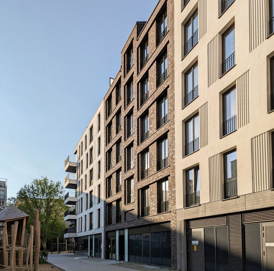 Ready to Move-In: Upper Class Penthouse for Sale by Kurfürstendamm - Bild