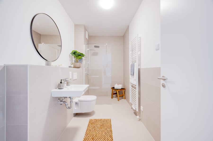 Upscale 3-Room Family Home with Balcony next to Viktoriapark & Gleisdreieck - Bild
