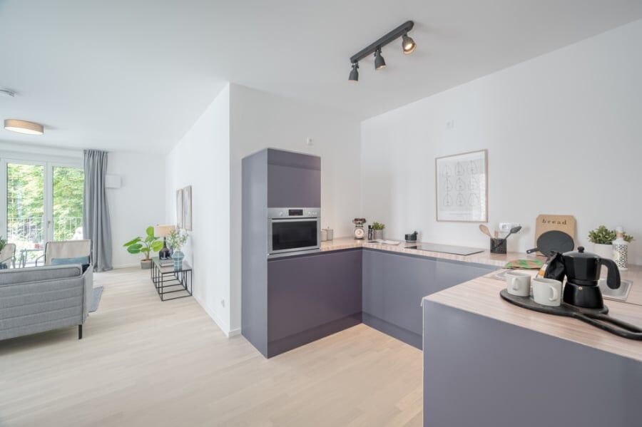 Upscale 3-Room Family Home with Balcony next to Viktoriapark & Gleisdreieck - Bild