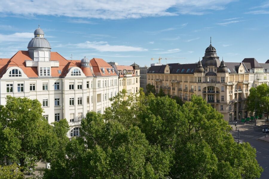 Bright studio with terrace and direct garden access in the heart of Wilmersdorf - Bild