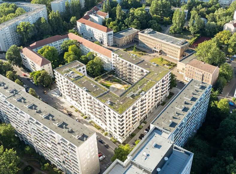 Light flooded 3-room apartment with spacious terrace near Boxhagener Platz - Bild
