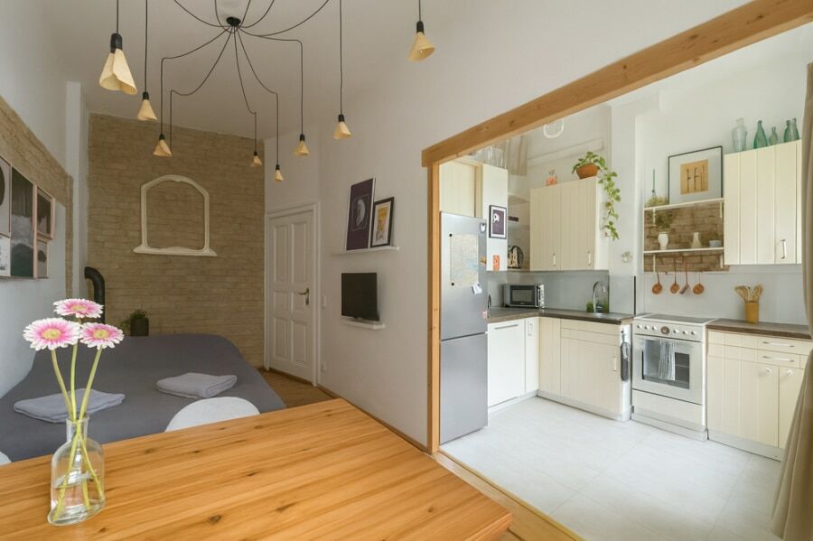 Live, Work & Invest – Perfect for Café & Creative Business near Tempelhofer Feld - Bild