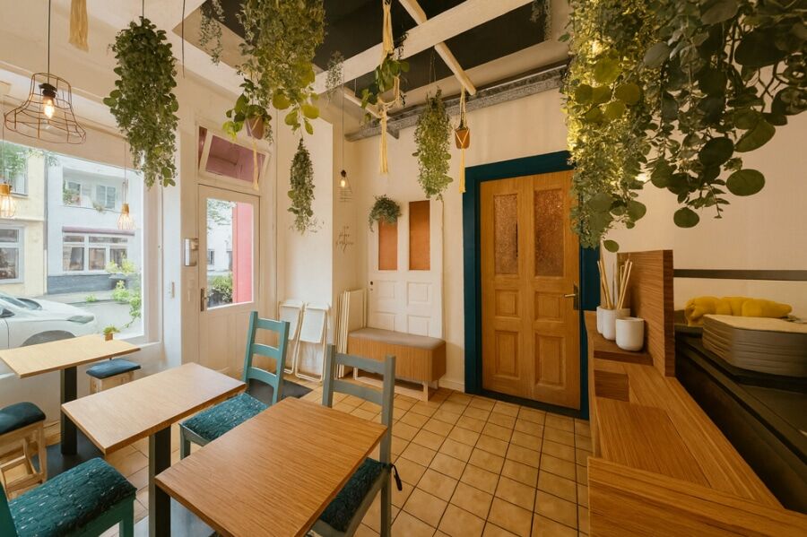 Live, Work & Invest – Perfect for Café & Creative Business near Tempelhofer Feld - Bild